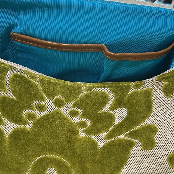 Glenda Giles, Emma Style, Handmade Green Purse - Picture 6 of 6
